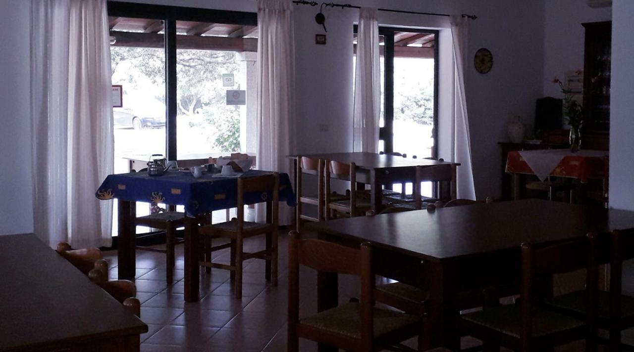 Agriturismo La Tuva Βίλα Padru Εξωτερικό φωτογραφία