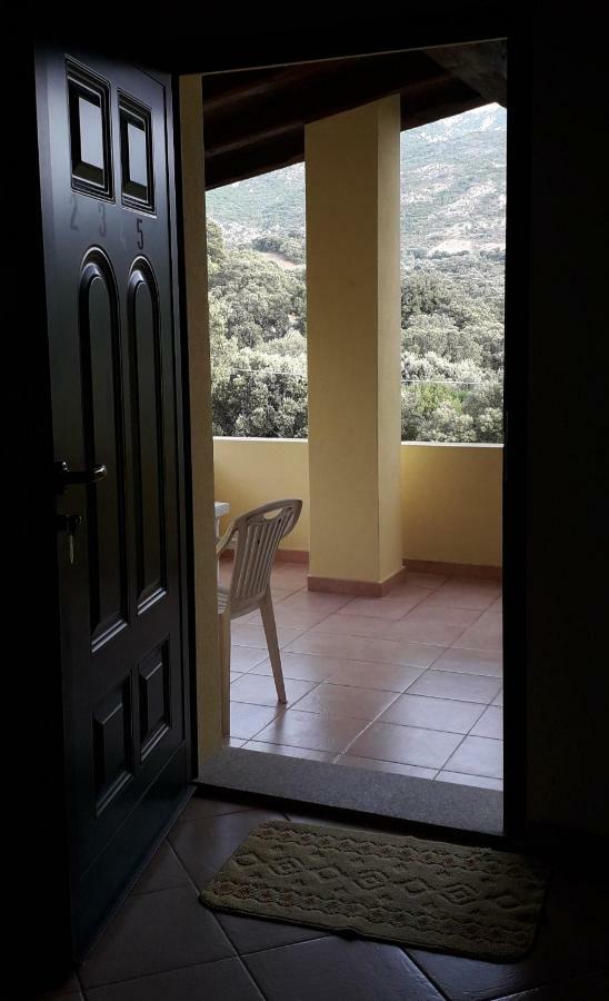 Agriturismo La Tuva Βίλα Padru Εξωτερικό φωτογραφία