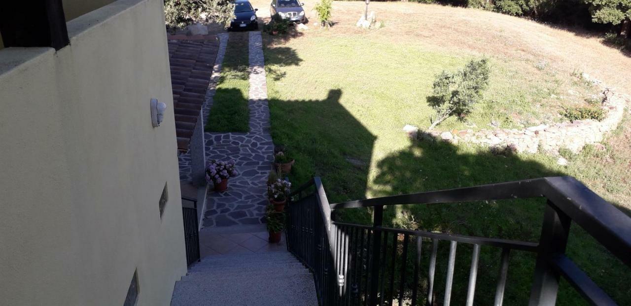 Agriturismo La Tuva Βίλα Padru Εξωτερικό φωτογραφία